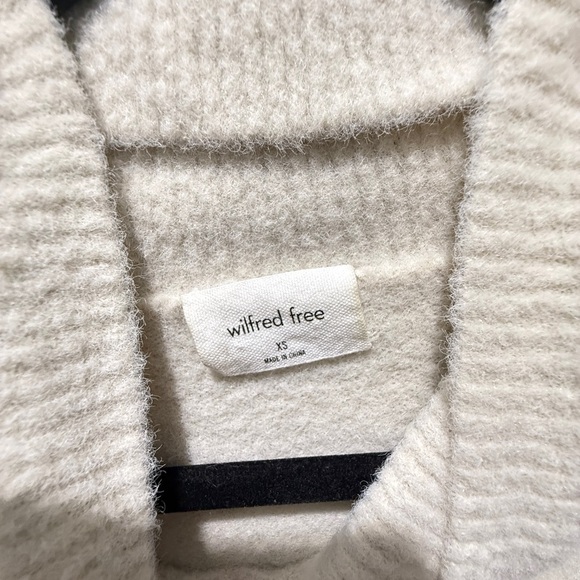 Aritzia Wilfred Free Hush Knit Turtleneck Sweater - Picture 4 of 6